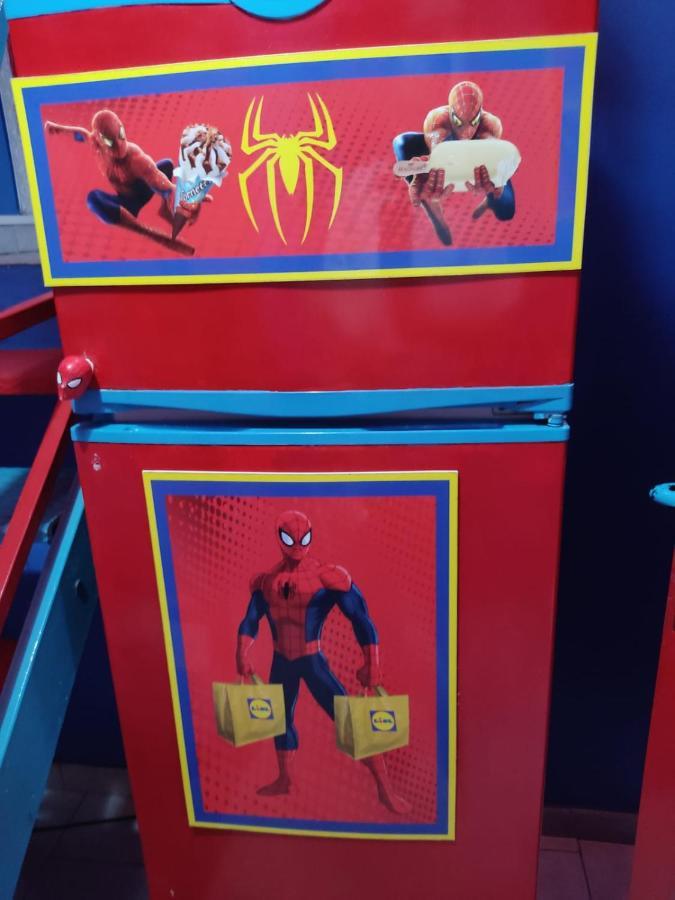 Spiderman House Hotell CTA Eksteriør bilde