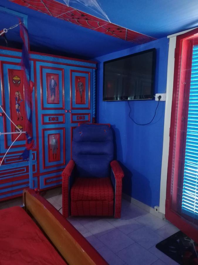 Spiderman House Hotell CTA Eksteriør bilde